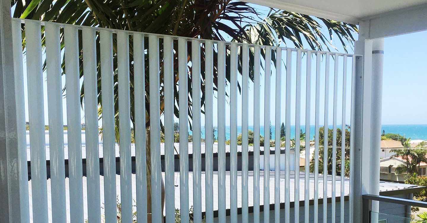 alt=" Steel Privacy Screen At Beach House
